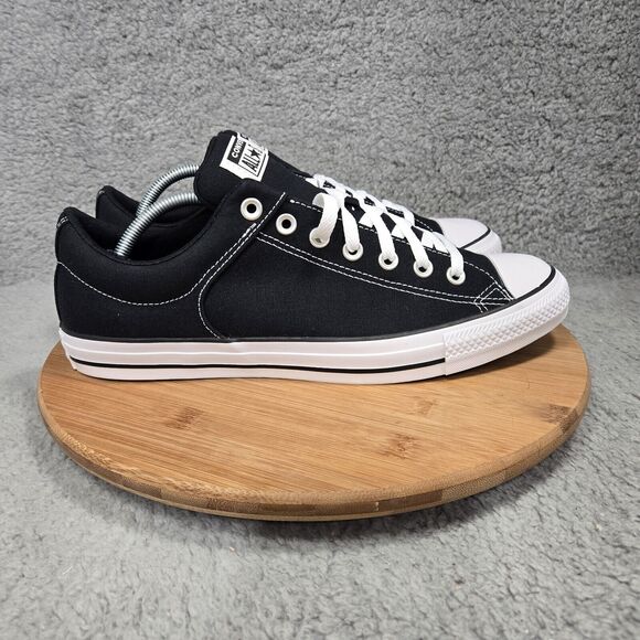 Converse Chuck Taylor All Star Low Sneakers Black / White Men Size 11.5 A01418F - Picture 1 of 7